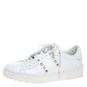 Pre Owned Valentino White Leather Rockstud Untitled Low Top Sneakers Size 39