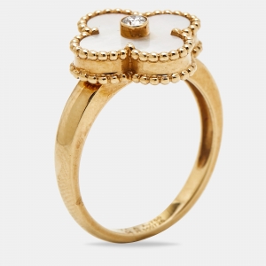 Pre Owned خاتم فان كليف أند أربلز فينتدج ألامبرا ذهب أصفر عيار 18 وصدف وألماس مقاس 54