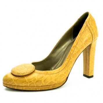 Furla Beige Croc Embossed Button Pumps Size 36