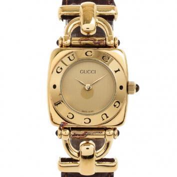 Gucci 6300L Gold Plated Leather Womens Wristwatch 21 MM