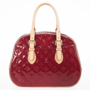 Louis Vuitton Red Monogram Vernis Summit Drive Bag