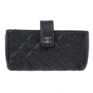 Chanel Black Leather Quilted Smart Clutch