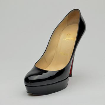 Christian Louboutin Black Patent Bianca Pumps Size 38