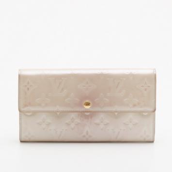 Louis Vuitton Beige Sarah Wallet