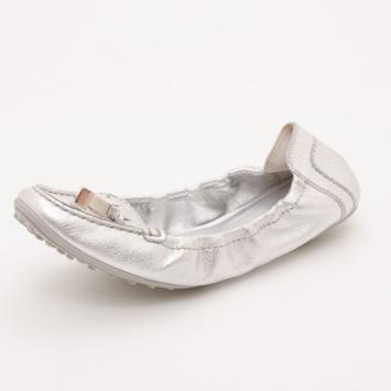 Louis Vuitton Silver Metallic Loafers Size 40