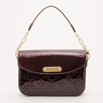Louis Vuitton Vernis Amarante Rodeo Drive Shoulder Bag