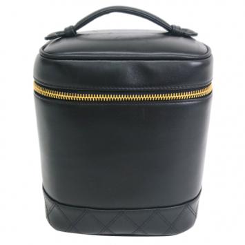 Pre Owned Chanel Black Calf Leather Vanity Bag