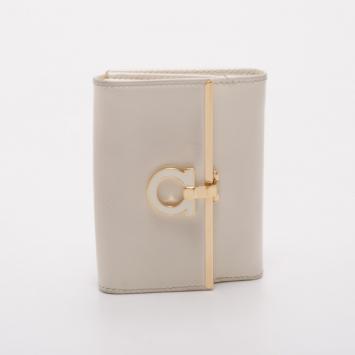 Salvatore Ferragamo White Patent Orico Billfold Wallet