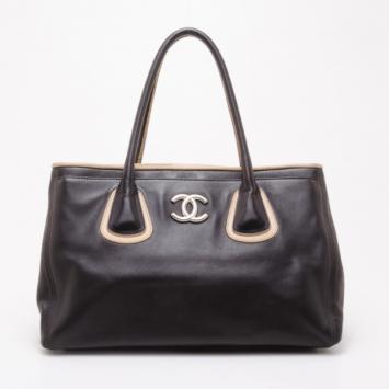 Chanel Black and Beige Lambskin Executive Cerf Tote 