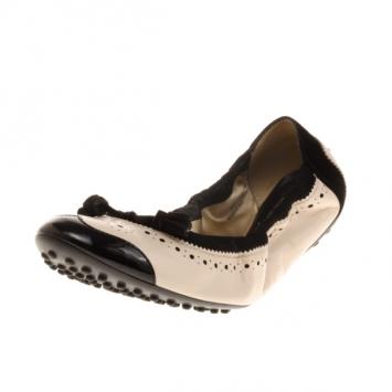 Tod's Black & Beige Brogue Tassel Ballet Flats Size 40
