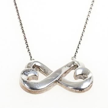 Tiffany & Co. Paloma Picasso Double Loving Heart Silver Pendant Necklace