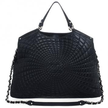 Chanel Black Leather Sea Hit Tote 