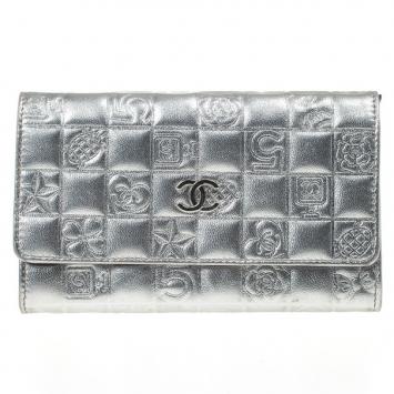 Chanel Metallic Quilted Lambskin Lucky Symbols Wallet