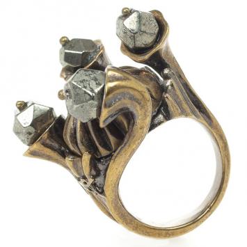 Yves Saint Laurent Shadow Crown Ring Gold Metal Size 54.5