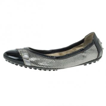 Tod's Silver and Black Patent Leather Buckle Ballet Flats Size 37
