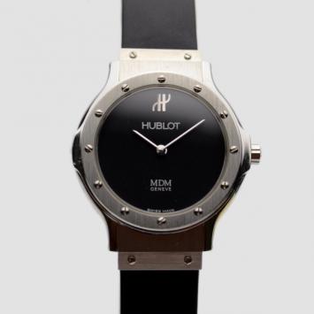 Hublot Black SS Classic Womens Wristwatch 29 MM