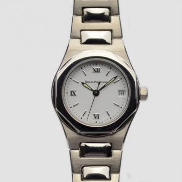 Girard Perregaux Laureato SS White Womens Wristwatch 28MM