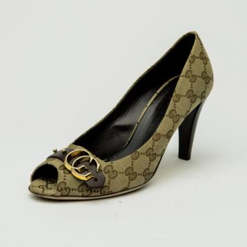 Gucci Guccisima Canvas 'GG' Peep Toe Pumps Size 40