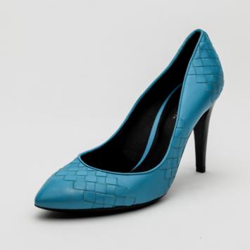 Bottega Veneta Express Intrecciato Blue Leather Pointed Toe Pumps Size 38