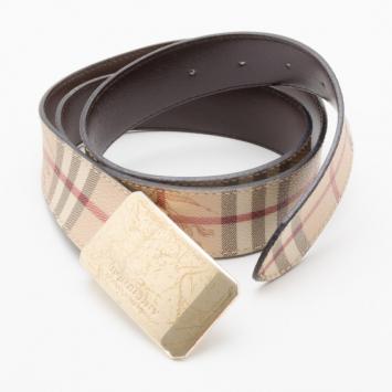 Burberry Barnesfield Classic Haymarket Check Belt