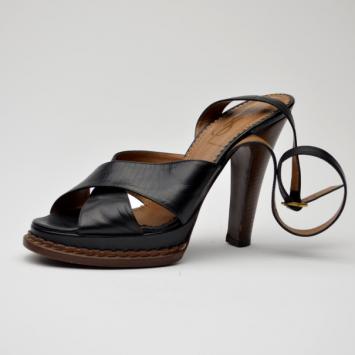 Yves Saint Laurent Black Platform Sandals Size 38.5