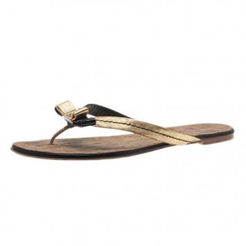 Carolina Herrera Gold Leather Thong Sandals Size 40