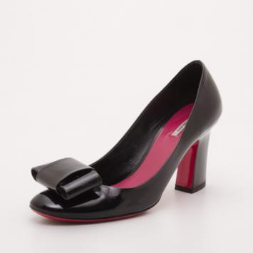Miu Miu Black Patent Leather Bow Front Pumps Size 37.5