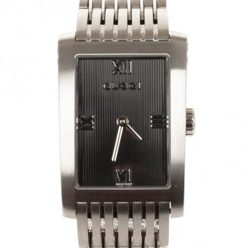 Gucci 8600J SS Womens Wristwatch 24 MM