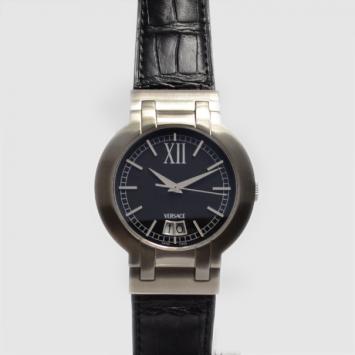 Pre Owned Versace XL Date SS Mens Wristwatch 40 MM