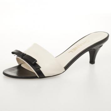 Chanel Black &amp; White Leather CC Bow Mules Size 38.5