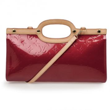 Louis Vuitton Monogram Vernis Clutch