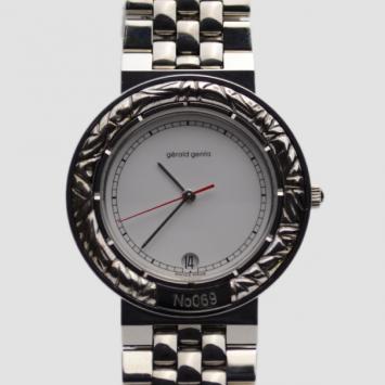 Pre Owned Gerald Genta Classic SS White Mens Wristwatch 36 MM 
