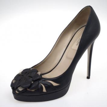 Valentino Flower Embellished Black Nappa Leather Pumps Size 40