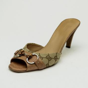 Gucci Beige Kitty Monogram Bamboo Horsebit Slides Size 40.5