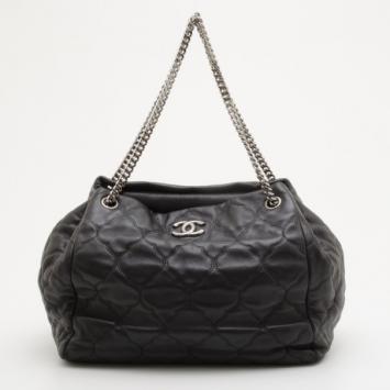 Chanel Black Lambskin Leather Quilted Accordian Tote