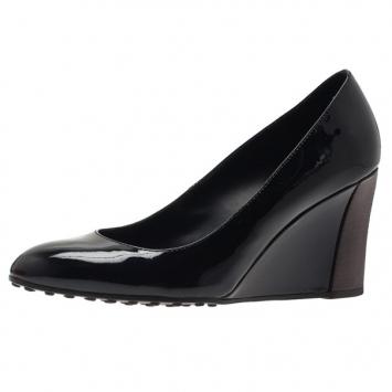 Tod's Black Patent Wedge Pumps Size 40