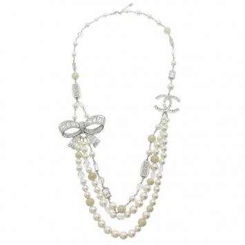 Chanel Pearl Crystal Bow Necklace Belt