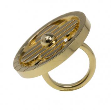 Louis Vuitton Fleur Yellow Gold Ring Size 51