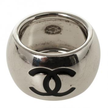Chanel CC Black Heart Silver Tone Ring Size 52.5