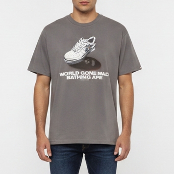مملوكة مسبقًا A Bathing Ape Grey Bape Sneaker Graphic Jersey T-Shirt XL