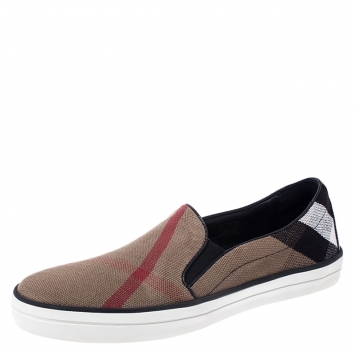 Pre Owned Burberry Beige/Black Nova Check Canvas Gauden Slip On Sneakers Size 39