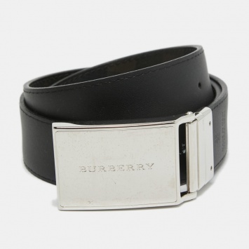 Pre Owned Burberry Black Smoked Check PVC and Leather Reversible Logo Buckle Plaque Belt 
