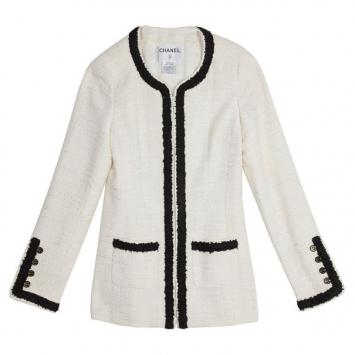 Pre Owned Chanel Classic Monochrome Tweed Jacket M