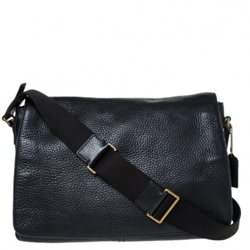 Pre Owned Coach Black Pebbled Leather Messenger Bag