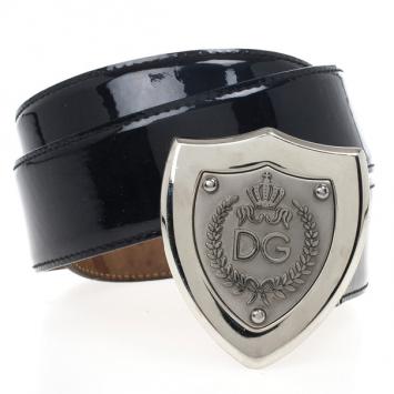 Pre Owned Dolce and Gabbana Black Patent Shield Buckle Belt 95 CM