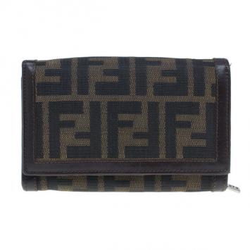 مملوكة مسبقًا Fendi Zucca Flap Wallet