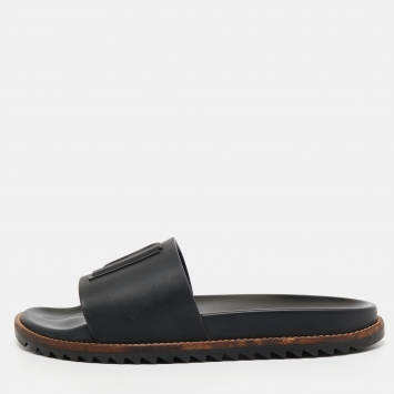 Pre Owned Fendi Black Rubber Logo Embossed Slides Size 41