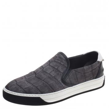 Pre Owned Fendi Grey Printed Fabric And Leather Slip On Sneakers Size 40