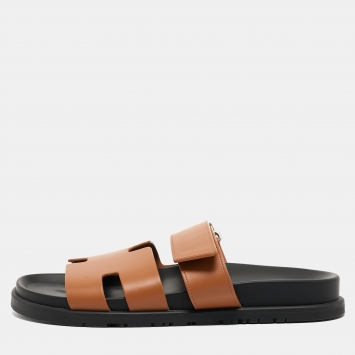 Pre Owned Hermes Brown Leather Chypre Flat Sandals Size 39