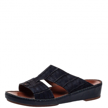 Pre Owned Loro Piana ( Exclusive For Dubai) Blue Leather Slip on Sandals Size 42.5